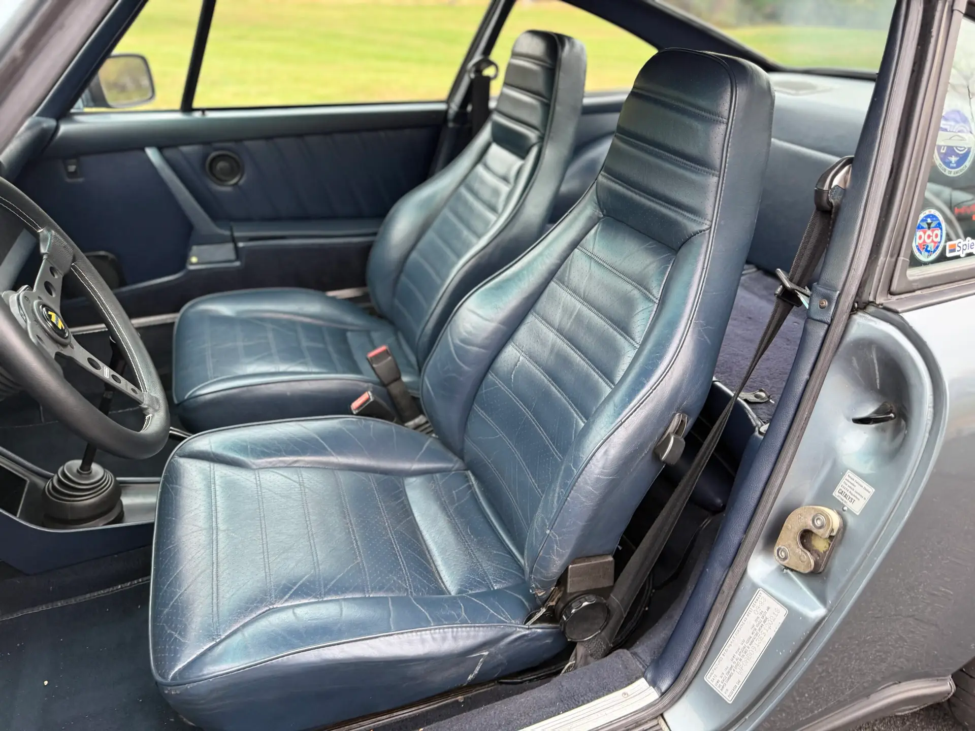 
								1984 Porsche 911 Carerra full									