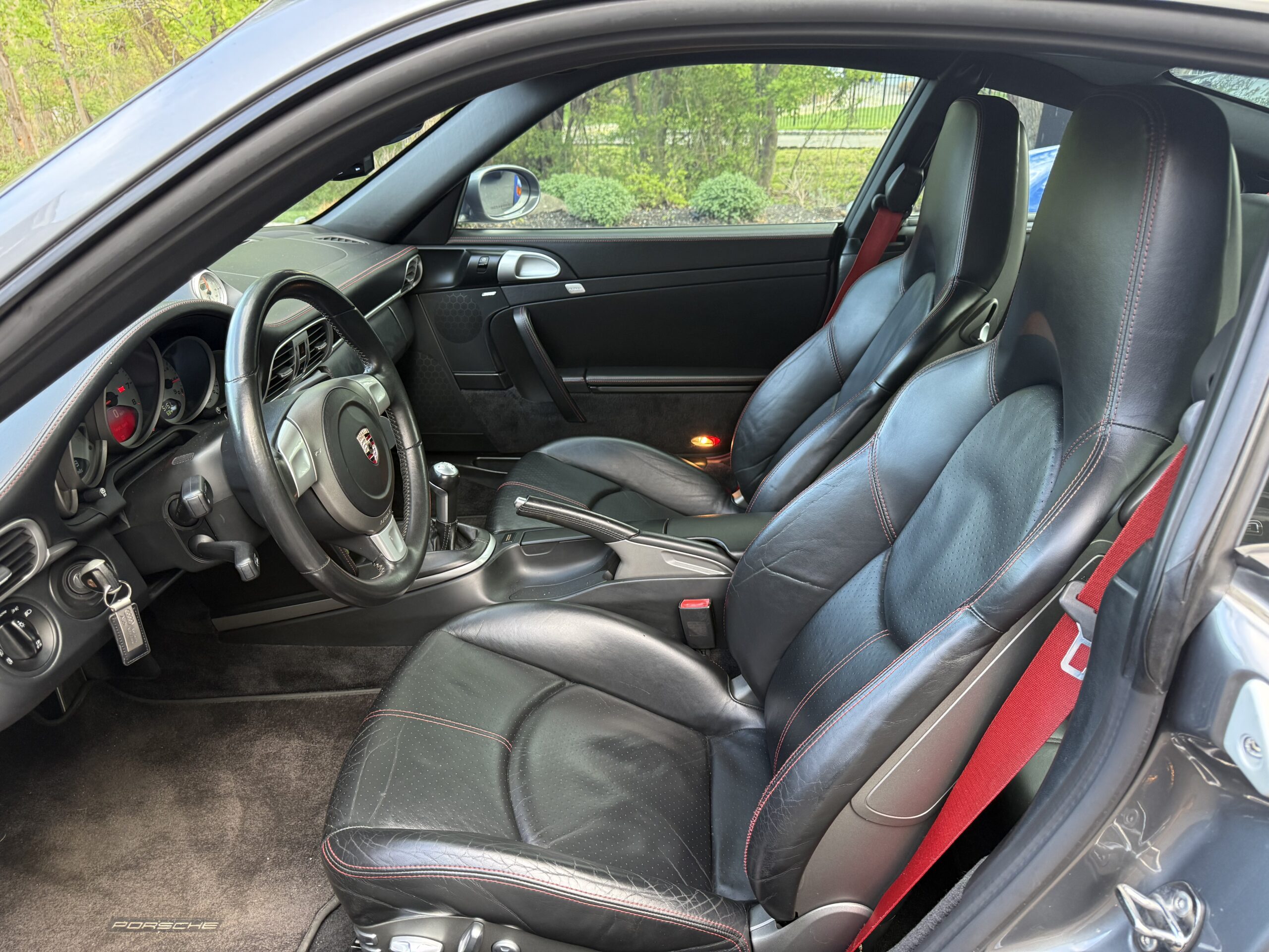 
								2008 Porsche C4S manual full									