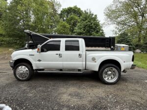 2004 Ford F350 lariat short bed dually