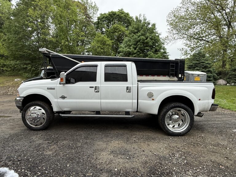 2004 Ford F350 lariat short bed dually