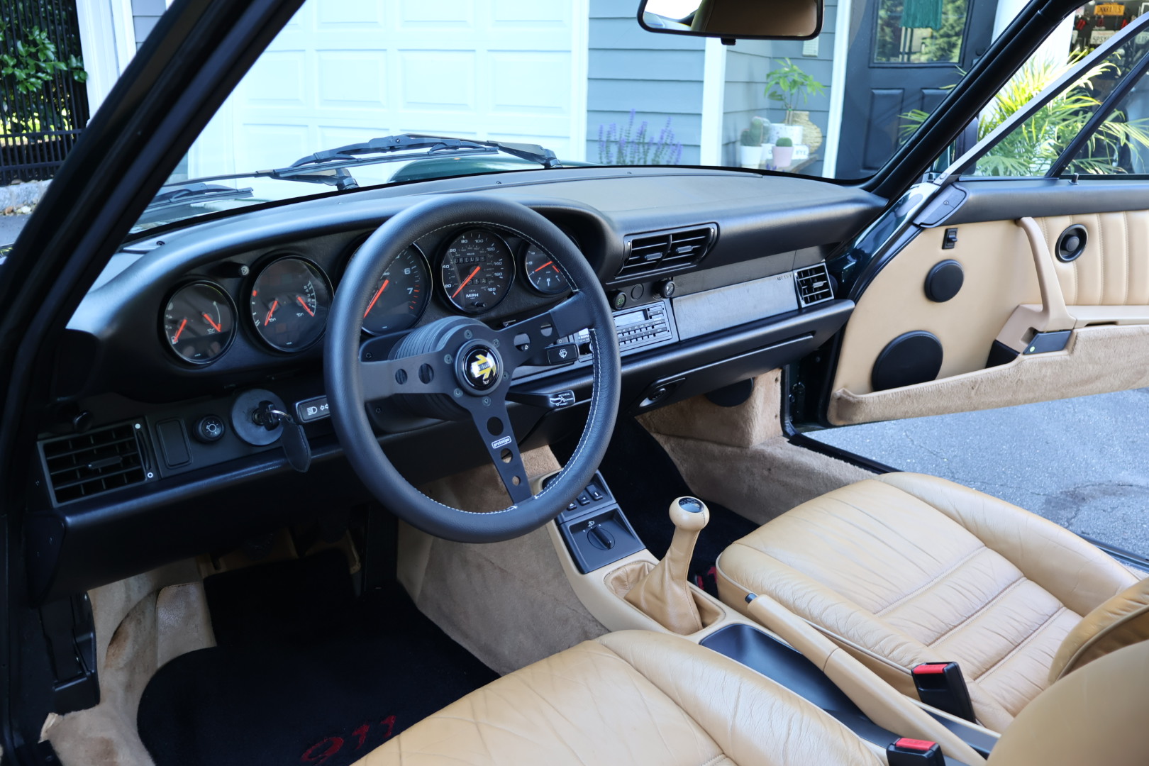 
								1990 Porsche 911 C2 full									