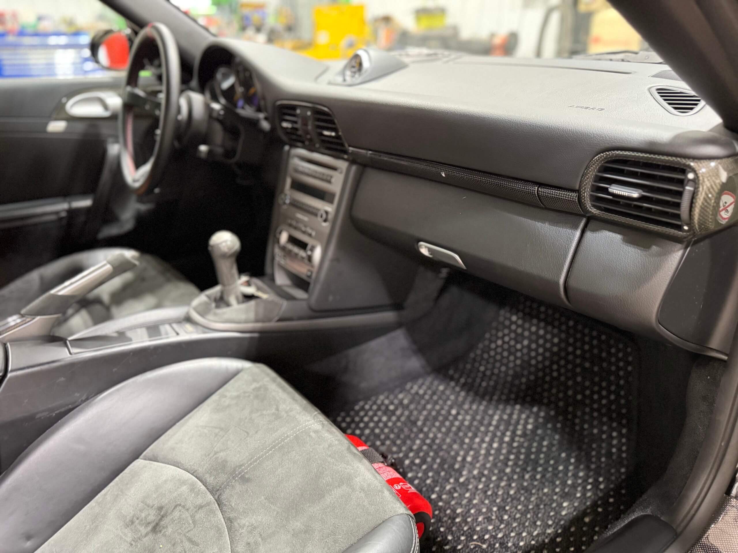 
								2007 Porsche 911 GT3 997.1 full									