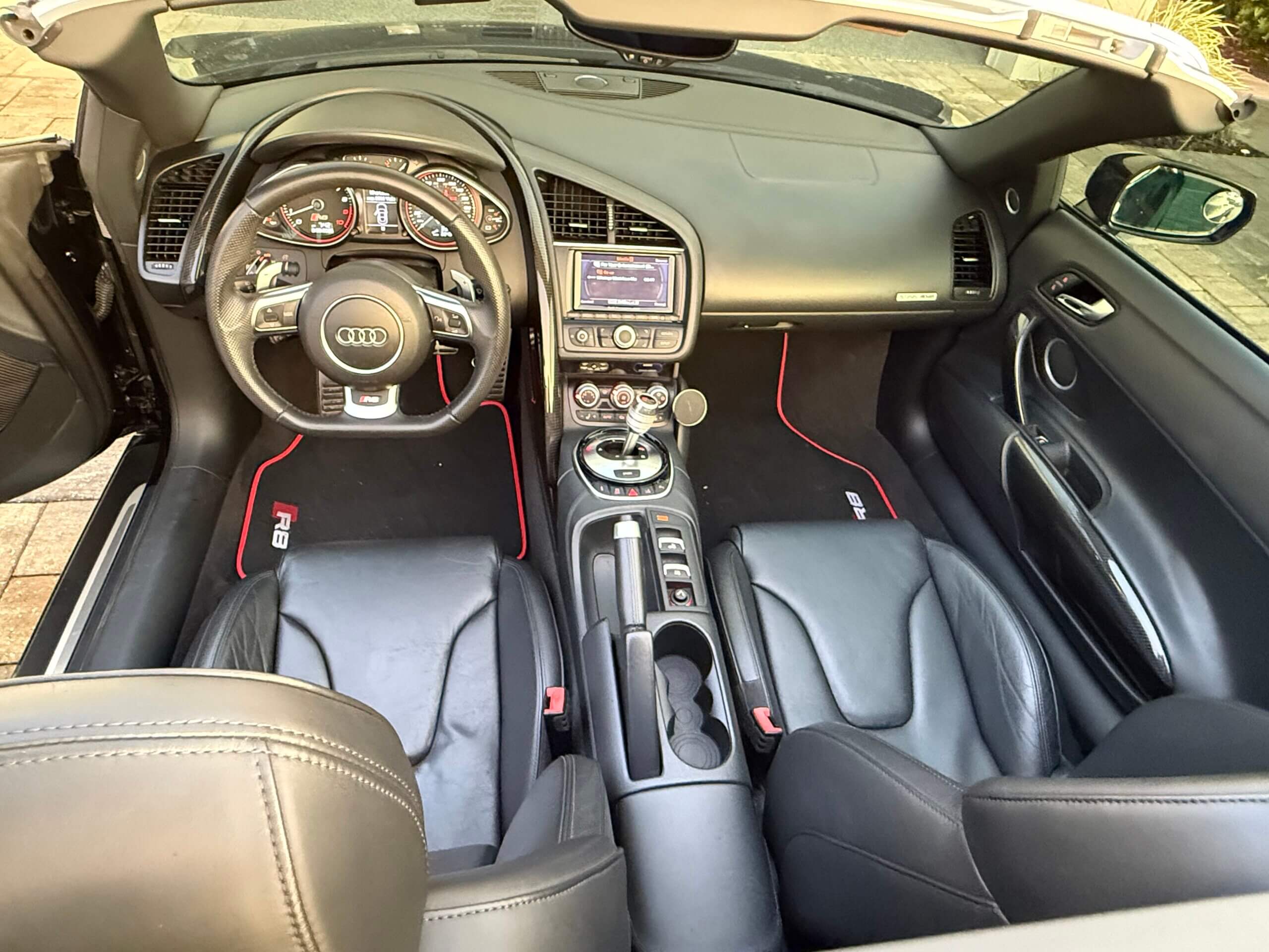 
								2014 Audi R8 Spider V10 Stasis extreme challenge package r048 full									