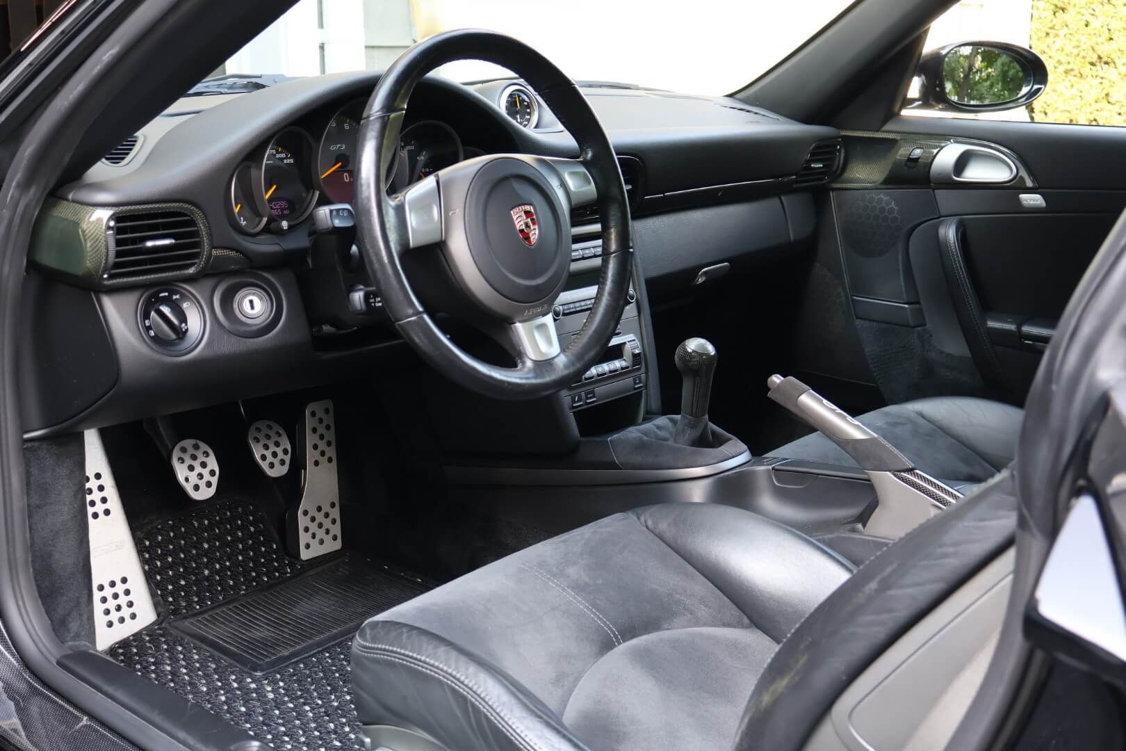 
								2007 Porsche 911 GT3 997.1 full									