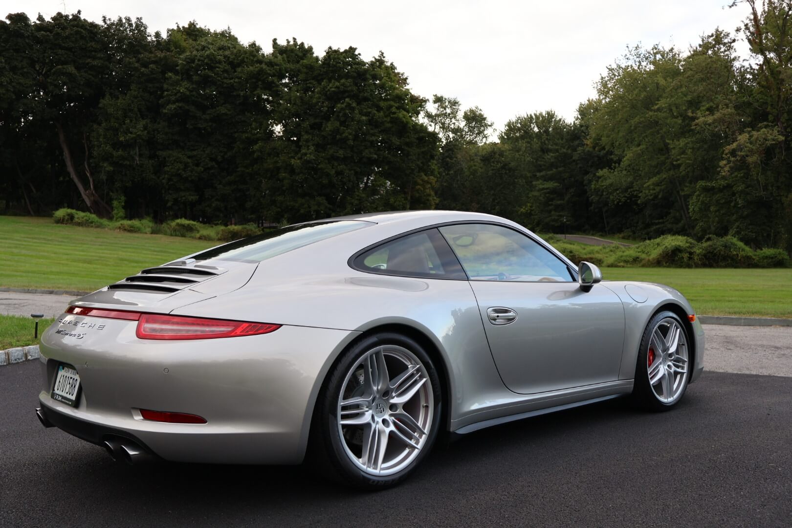 
								2013 Porsche 911 C4S full									