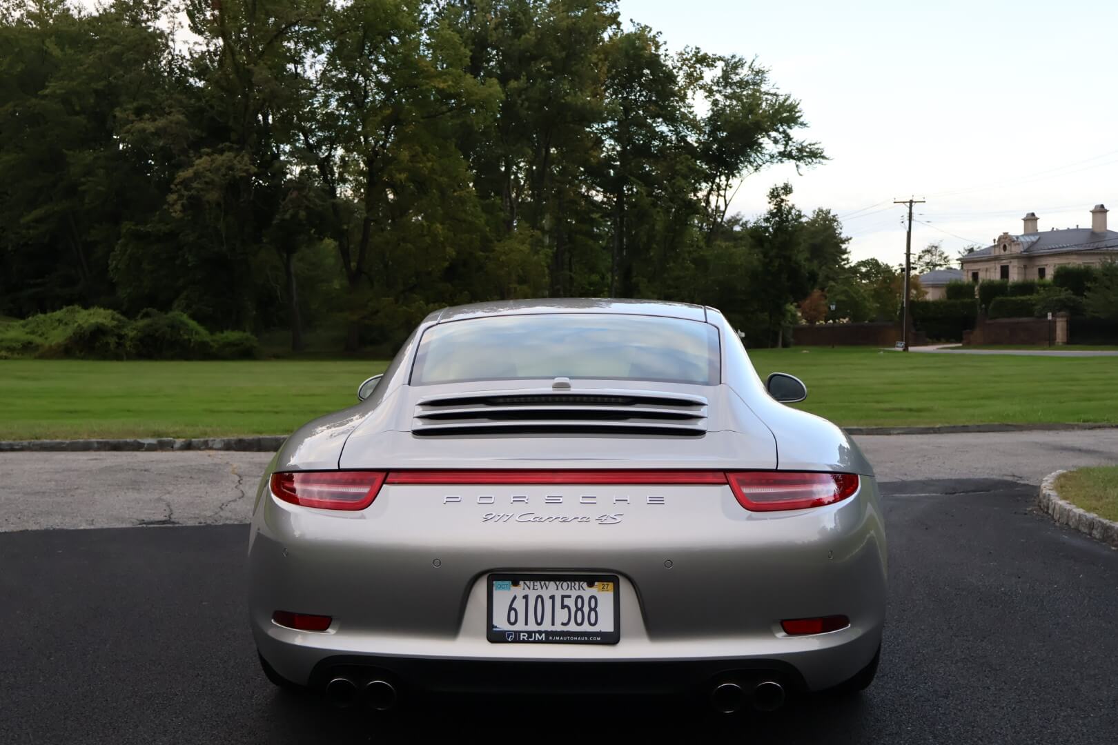 
								2013 Porsche 911 C4S full									